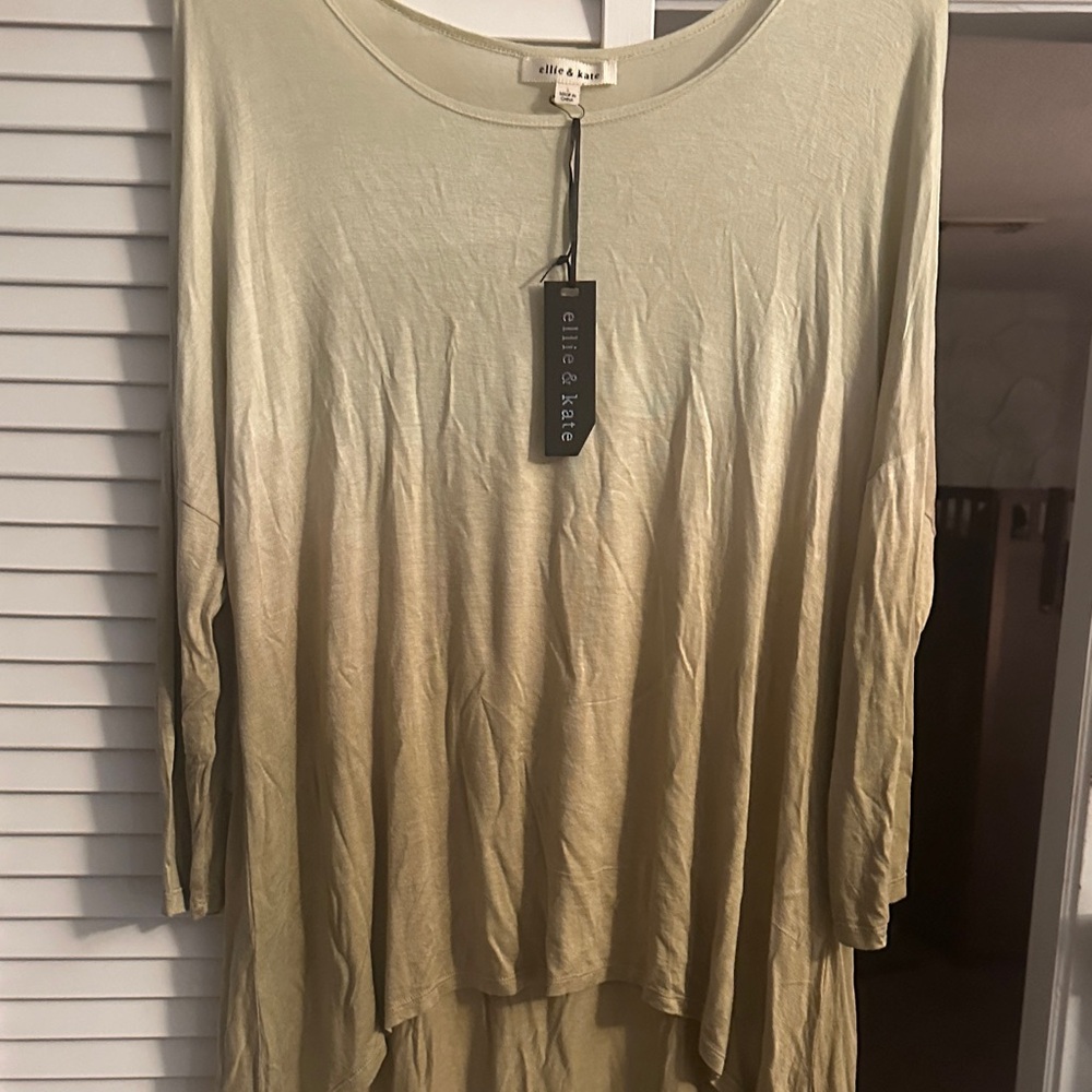 Ellie & Kate Women's Beige Tunic Top